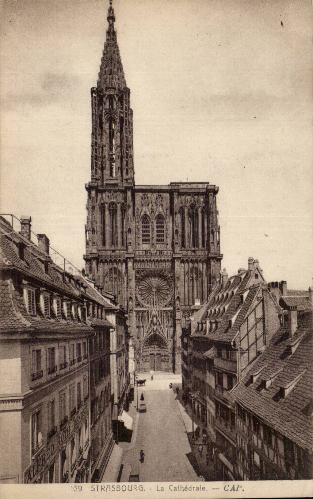 Strasbourg — La Cathédrale — CAP.