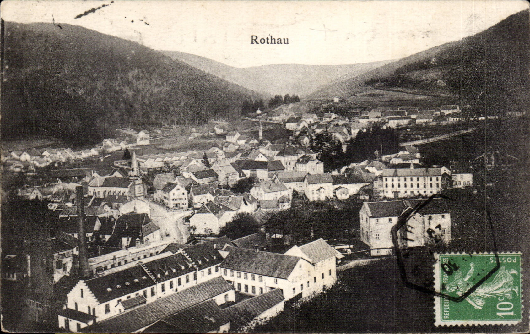 Rothau — vue panoramique du village en vallée — éditeur inconnu