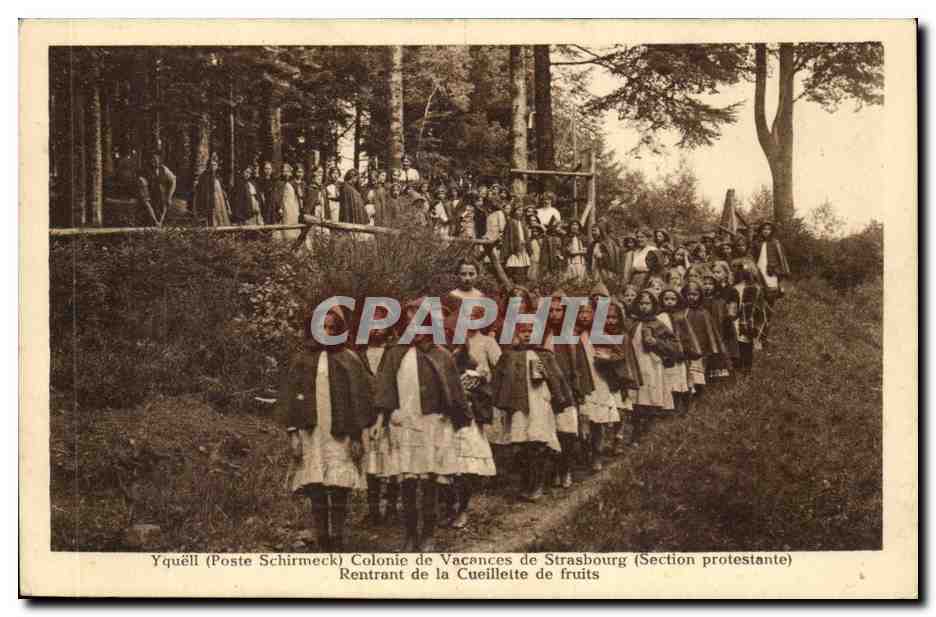 Yquell (Poste Schirmeck) — Colonie de Vacances de Strasbourg (Section protestante) — Rentrant de la Cueillette de fruits