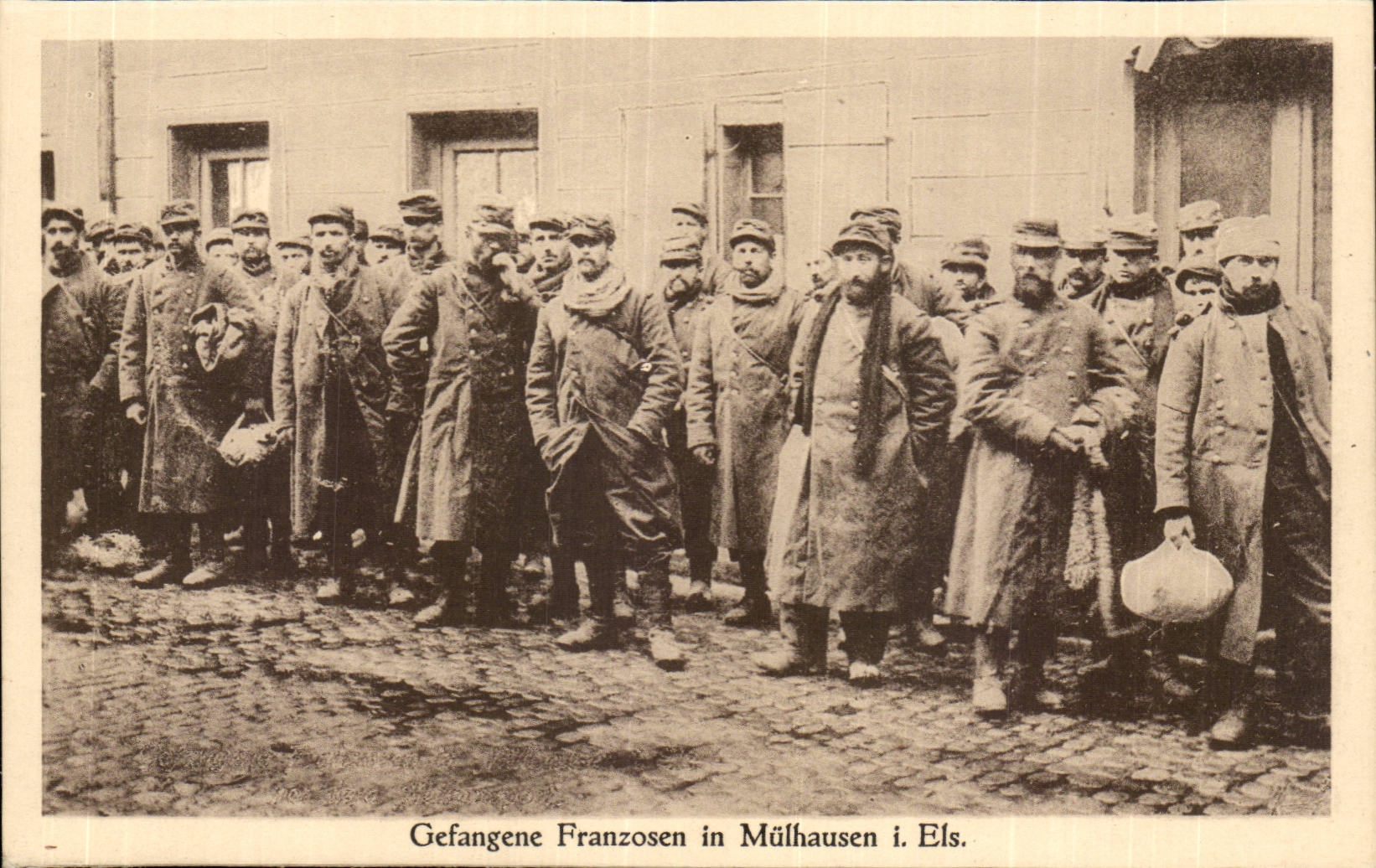 Gefangene Franzosen in Mühlhausen i. Els. — Kriegs-Erinnerungskarte — n° 2771