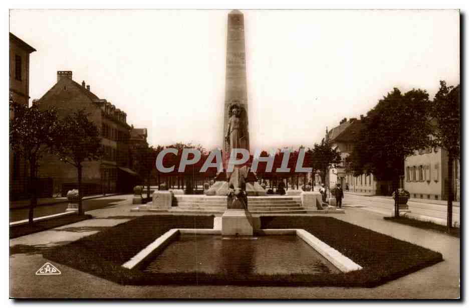 Denkmal für die Gefallenen des Großen Krieges — Mulhouse — Verlag 'Real-Photo' & A.P. Straßburg