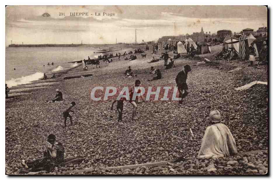 Dieppe - La Plage CPA 
