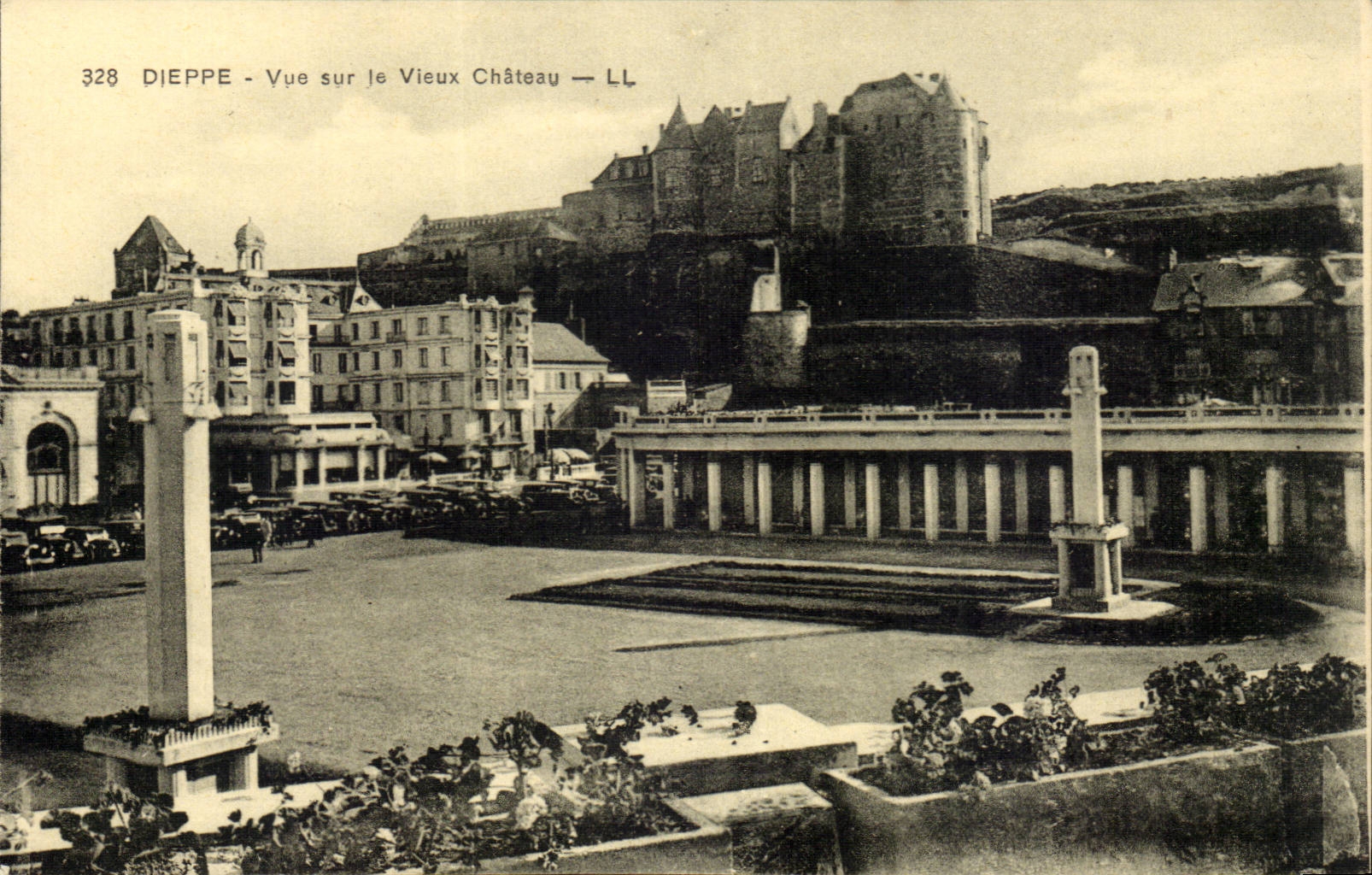Dieppe - Vue sur le Vieux Chateau CPA 