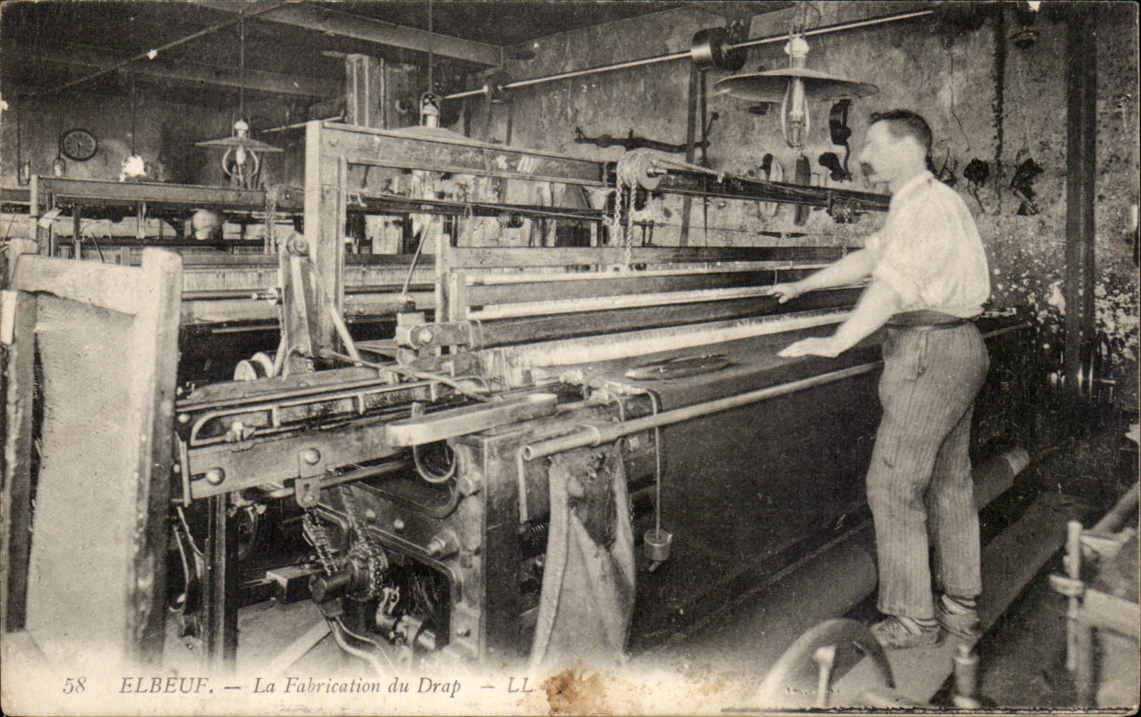 Elbeuf - Le Fabrication du Drap - CPA TOP (metiers textile industrie)