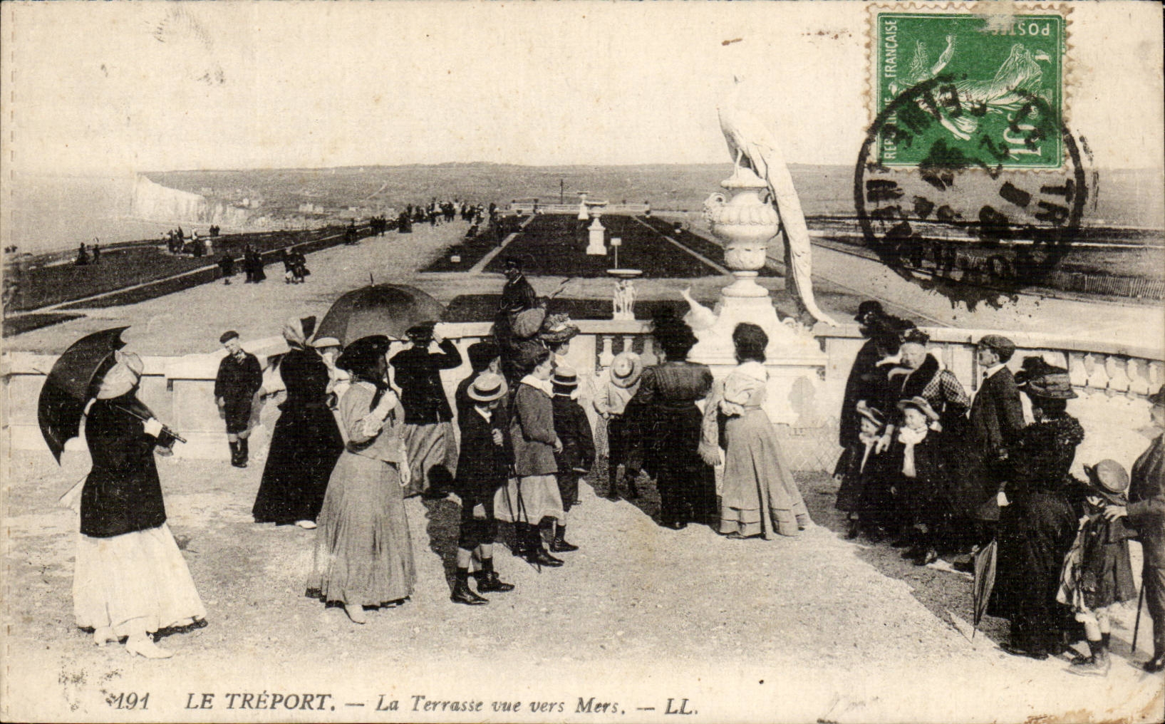 Le Treport - La Terrasse vue vers Mers - CPA 
