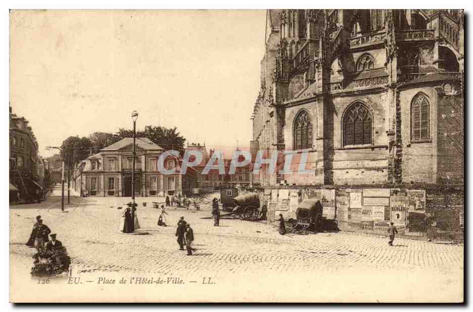 Eu - Place de l'Hotel de Ville CPA 