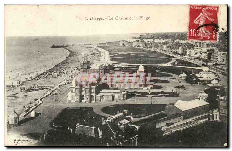 Dieppe - Le Casino et la Plage CPA 