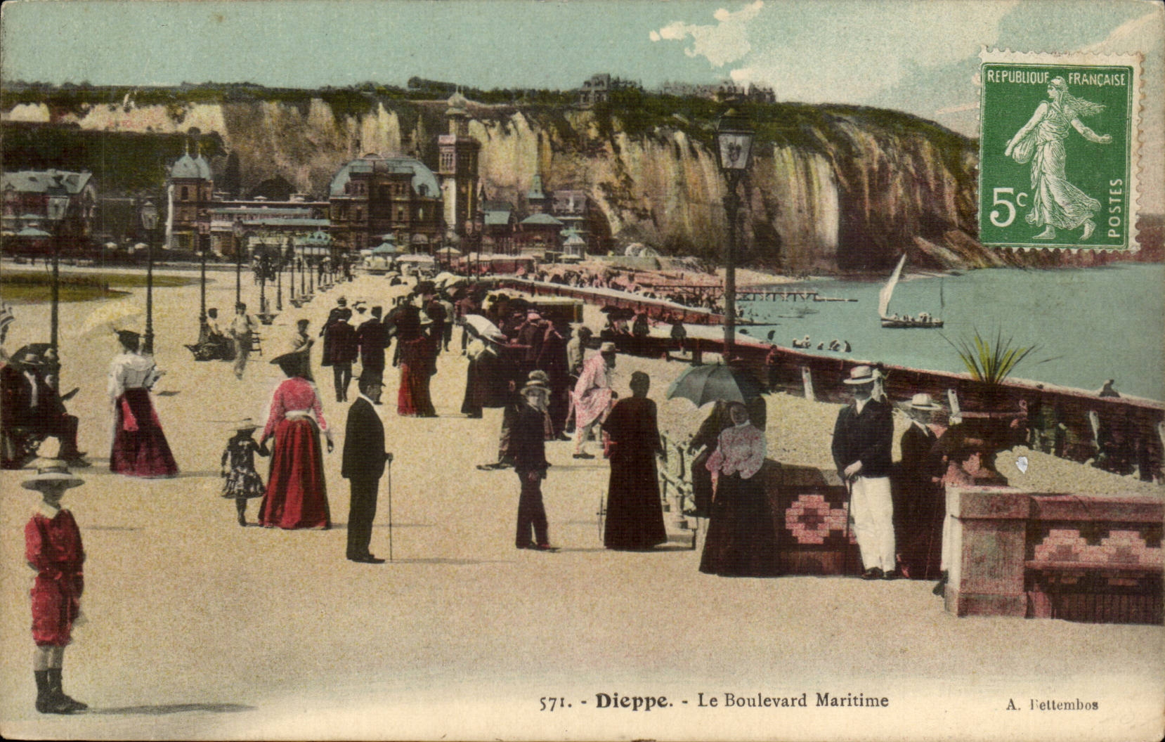 Dieppe - Le Boulevard Maritime - CPA 