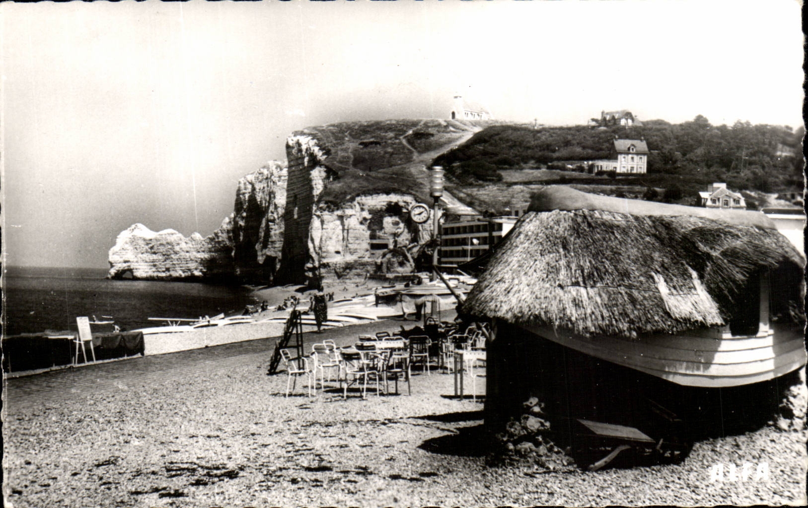 Etretat - La Plage - CPA 