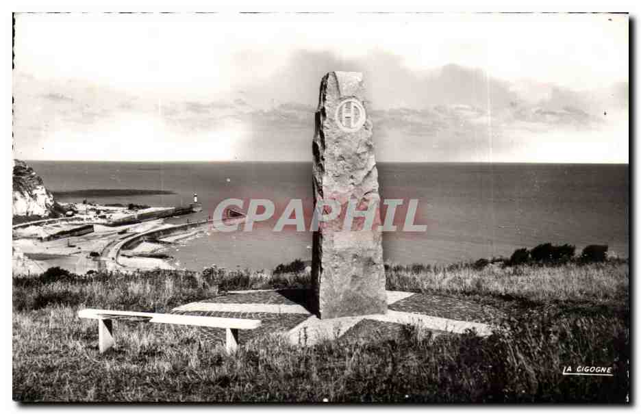Saint Velery en Caux - Le Monument commemoratif sur les falaises - CPA 