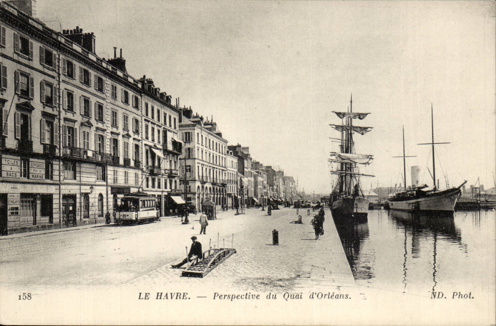 Le Havre - Perspective du Quai d' Orleans - CPA Bateaux