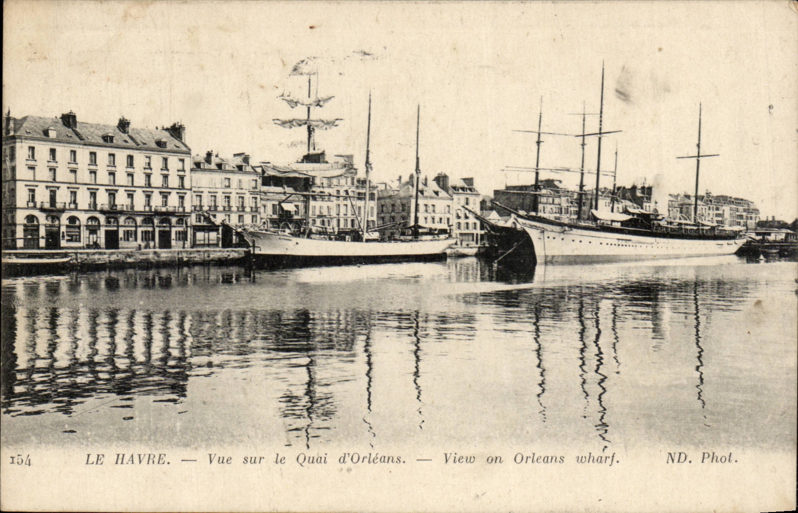 Le Havre - Vue sur le Quai d'Orleans - CPA 