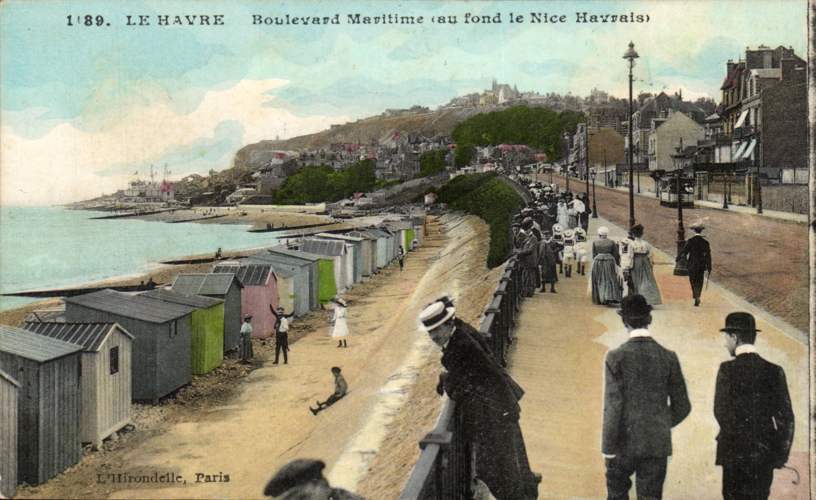 Le Havre - Boulevard Maritime au fond le Nice havrais - tableau - CPA 