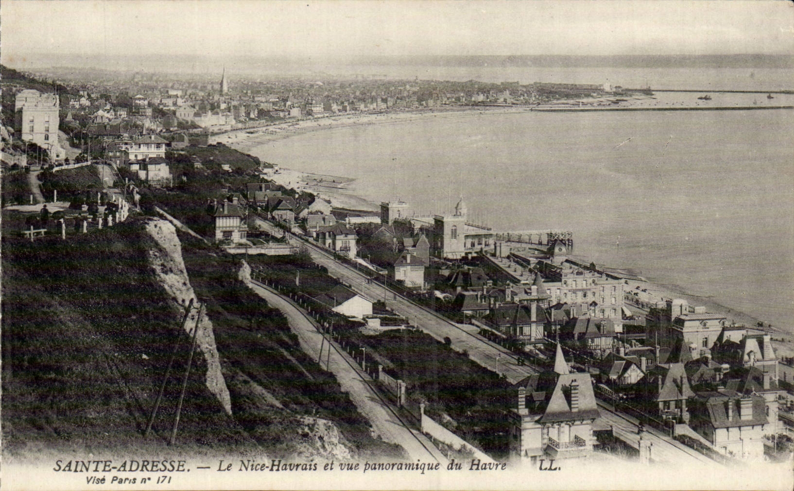 Sainte Adresse - Le Nice Havrais et vue panoramique du Havre CPA 