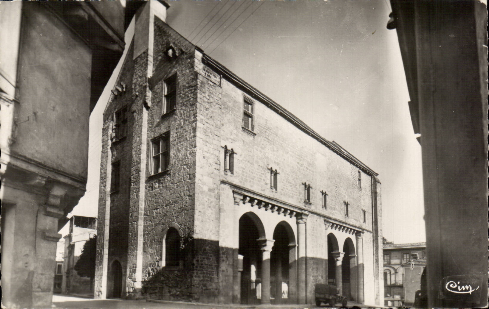 La Réole (Gironde) — Ancien Hôtel de Ville (XIIe s.) — Cim