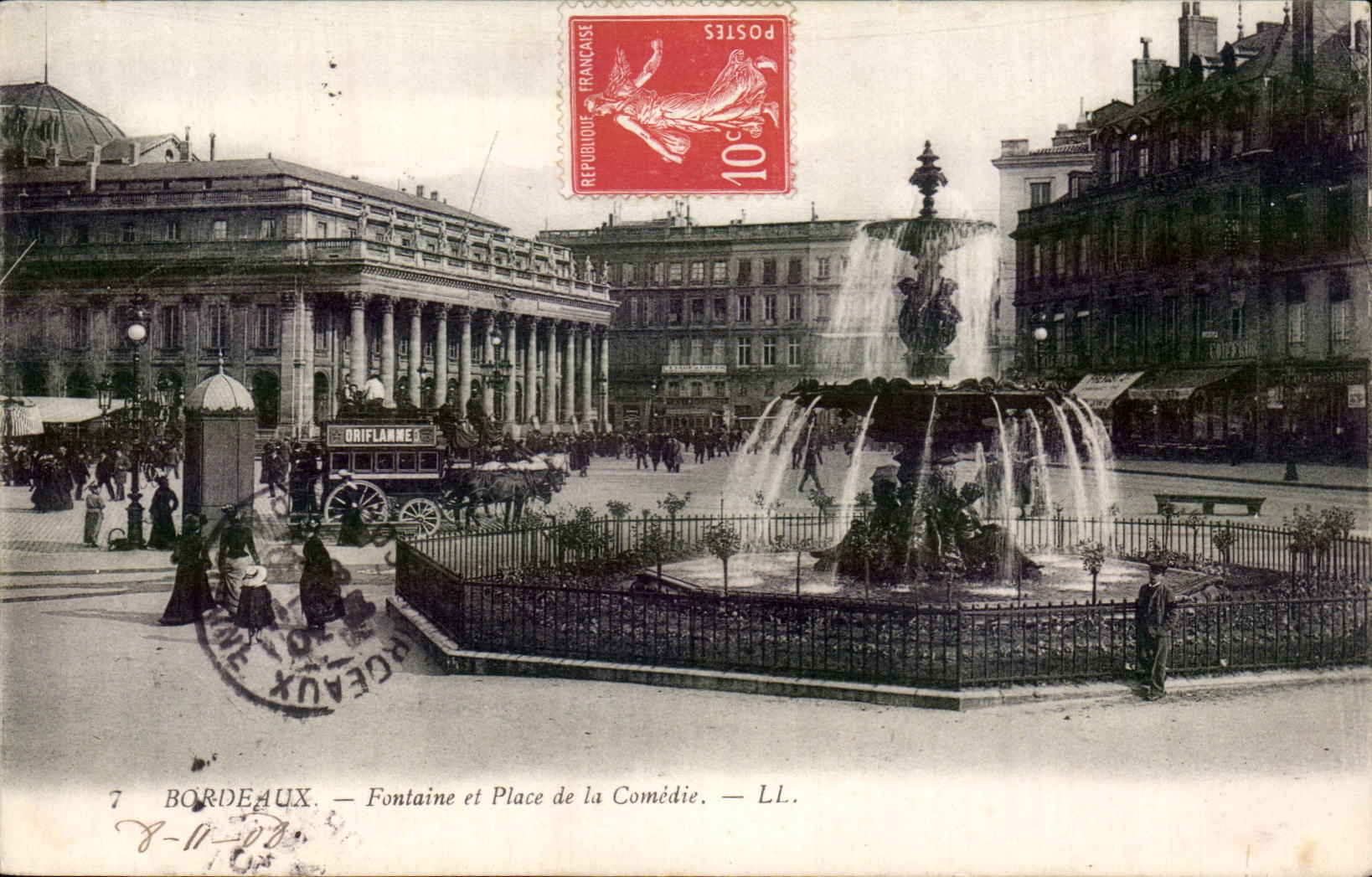 Bordeaux CPA Fontaine et place de la Comedie