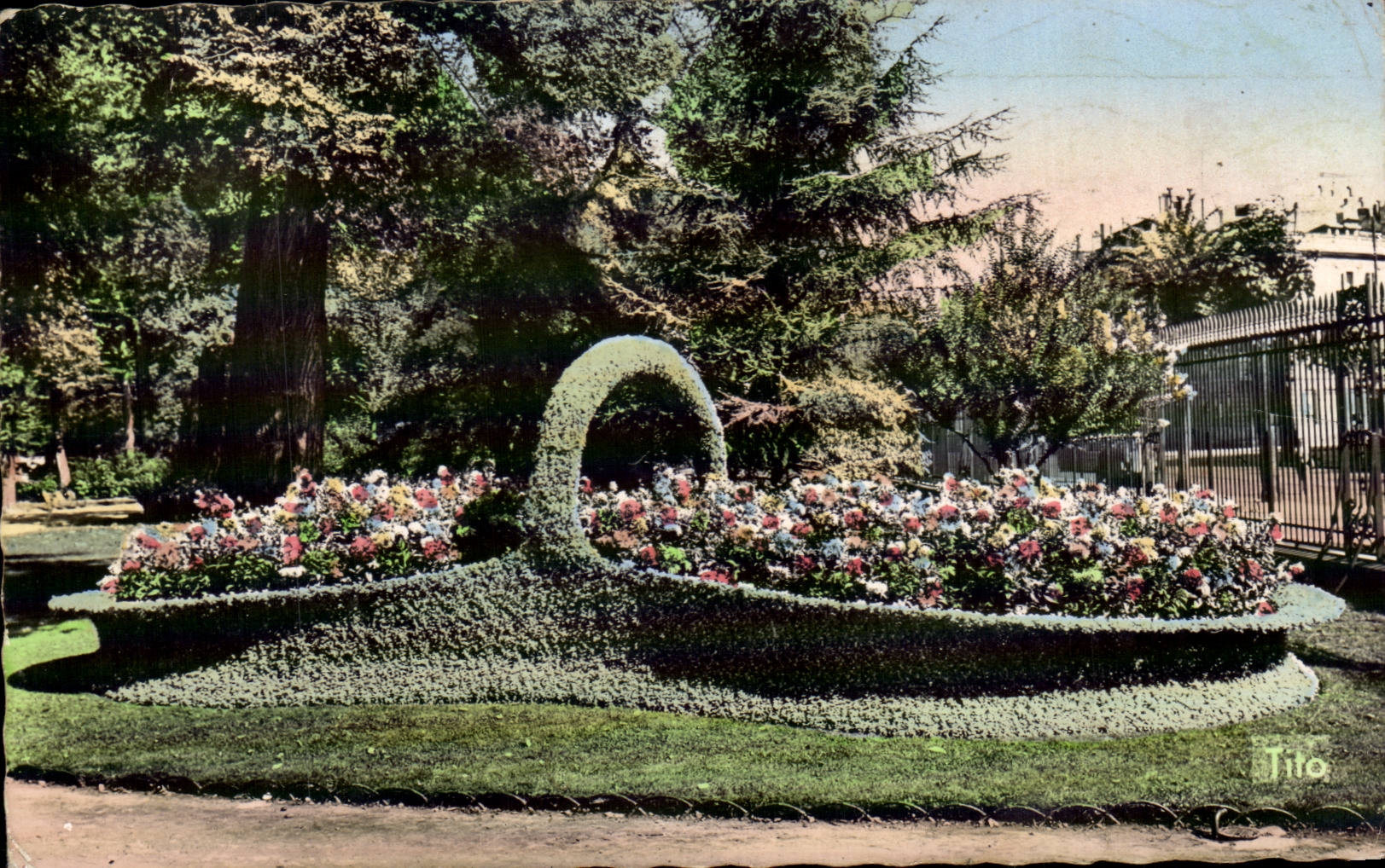 Bordeaux CPM Le jardin public