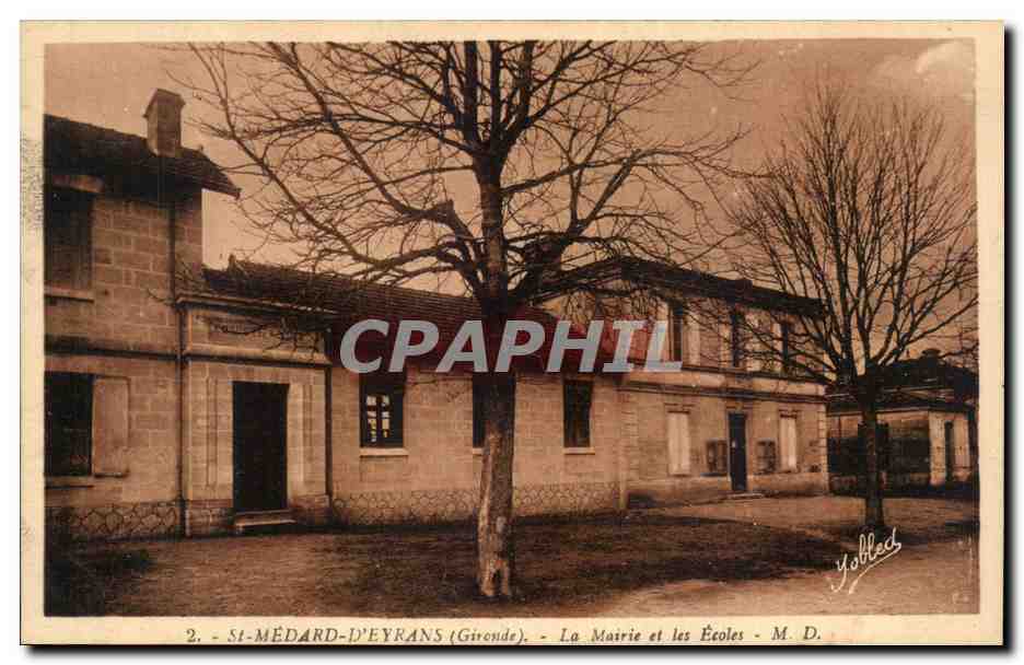Saint Medard d'Eyzans CPA La mairie et les ecoles