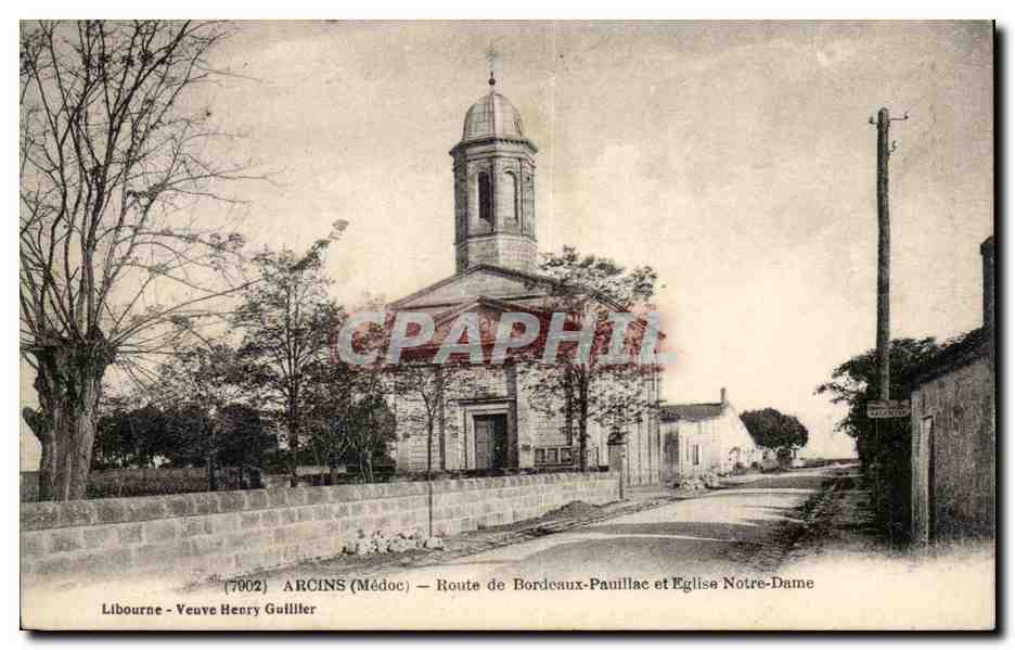 CPA Arcins Route de Bordeaux Pauillac et Eglise Notre DAme