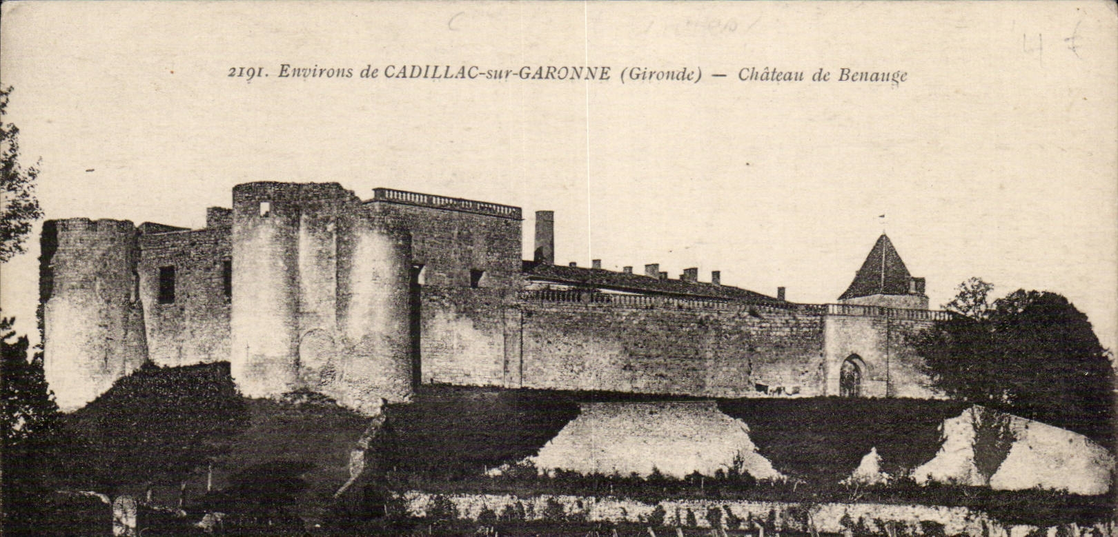 CPA Environs de Cadillac sur Garonne Chateau de Benauge