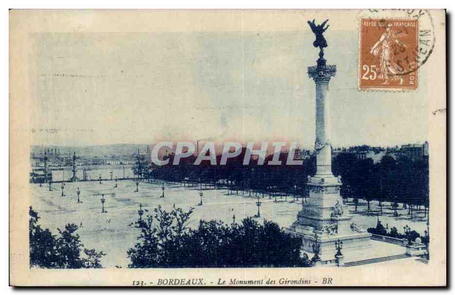 CPA Bordeaux Le monument des Girondins