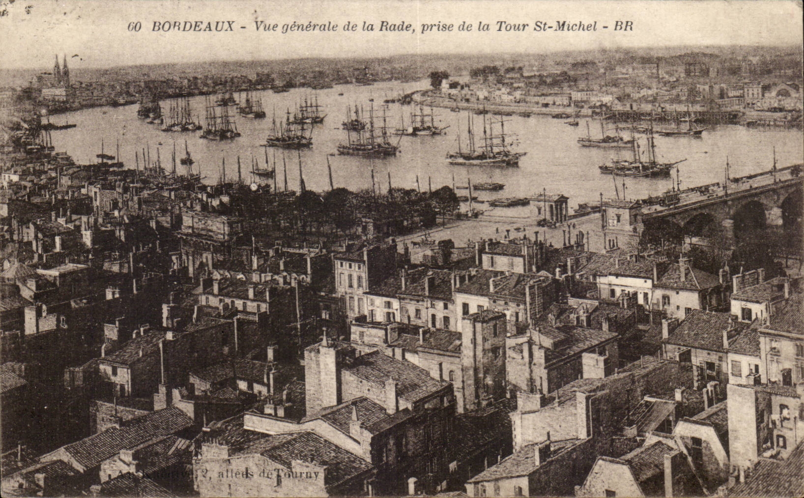 Bordeaux CPA Vue generale de la rade prise de la Tour Saint Michel