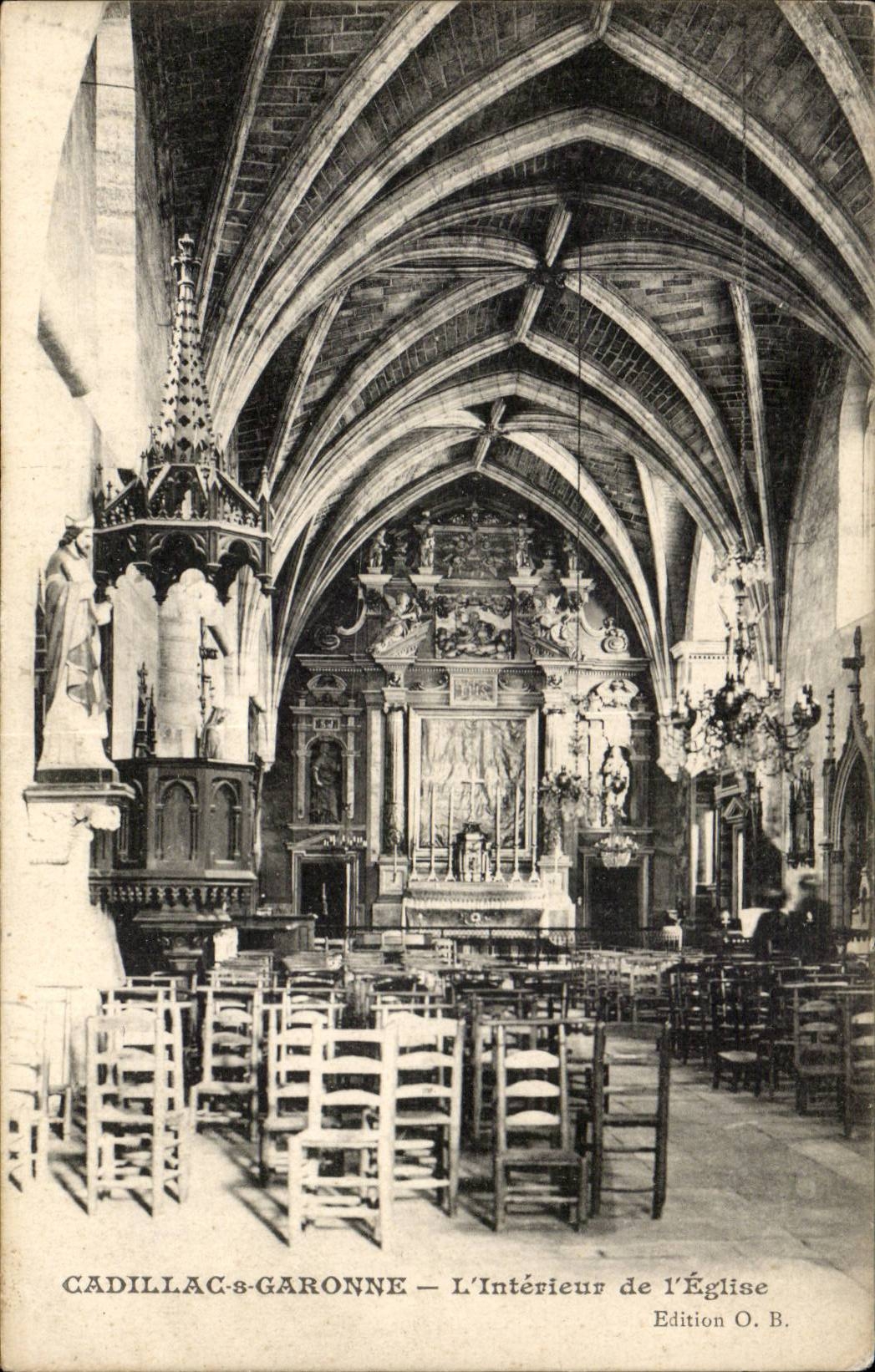 Cadillac sur Garonne CPA Interieur de l'eglise