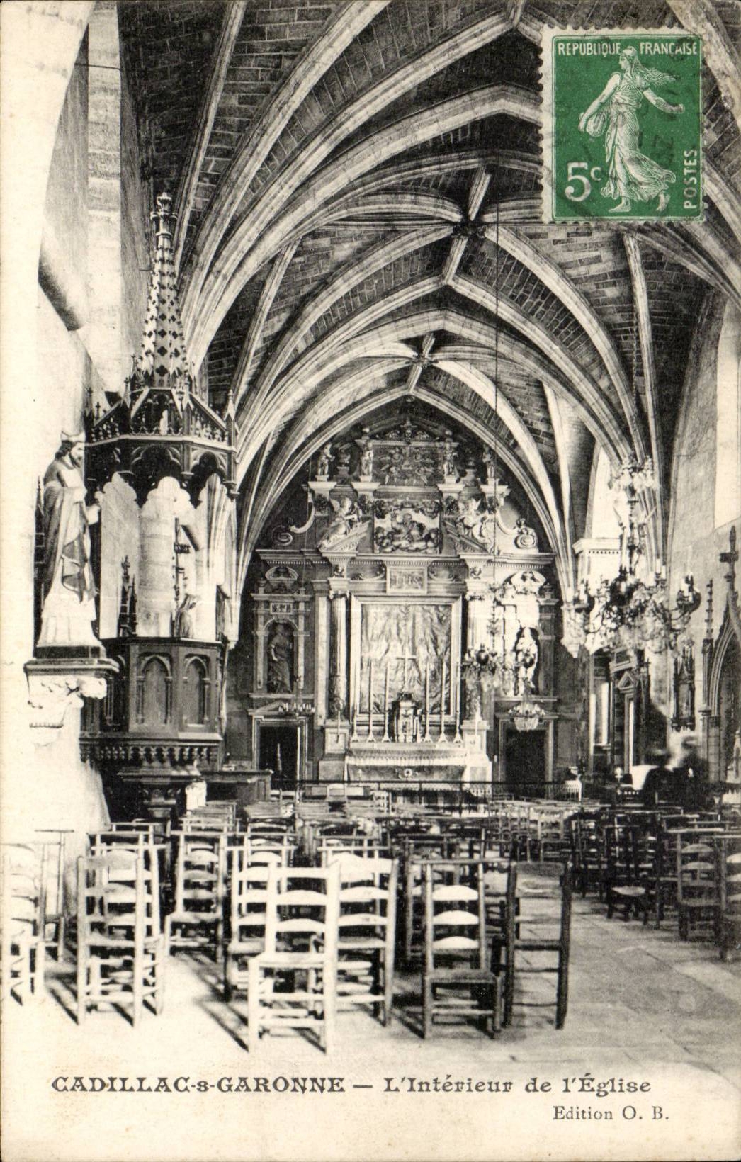 Cadillac sur Garonne CPA Interieur de l'eglise