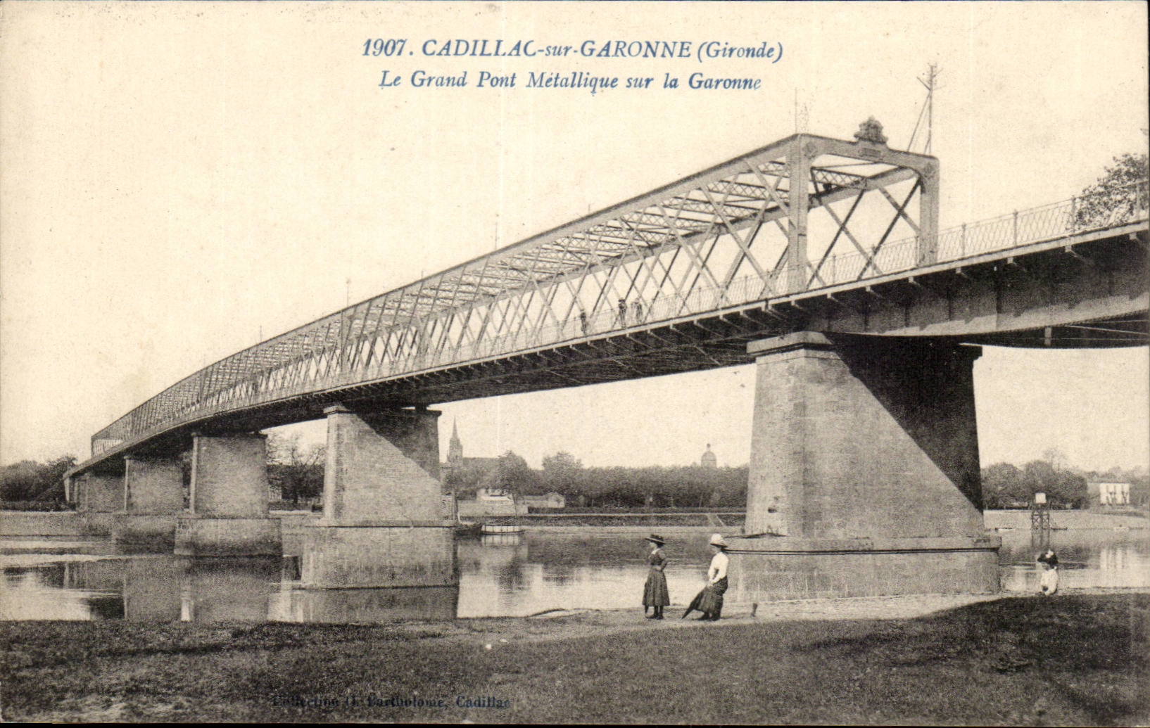 Cadillac sur Garonne CPA Le grand pont metallique sur la Garonne