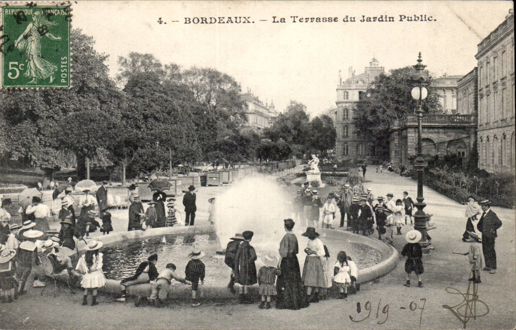 Bordeaux CPA La terrasse du jardin public (enfants)