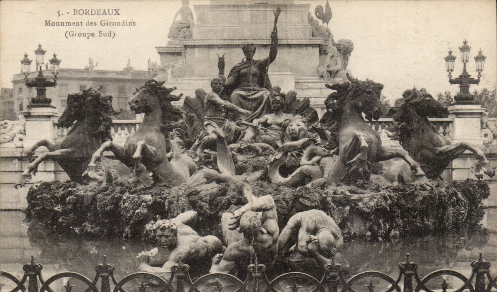 Bordeaux CPA Monument des Girondins
