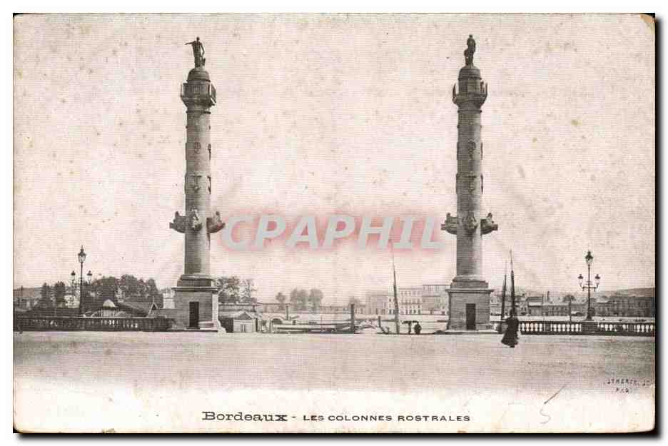 Bordeaux CPA Les colonnes rostrales