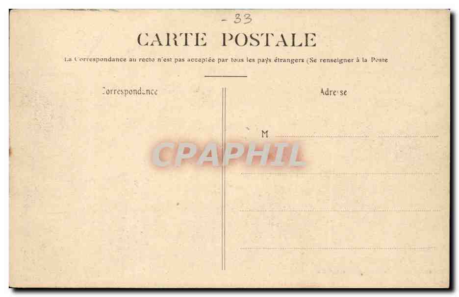 CPA Cadillac sur Garonne La halle et l'Hotel de ville — Back