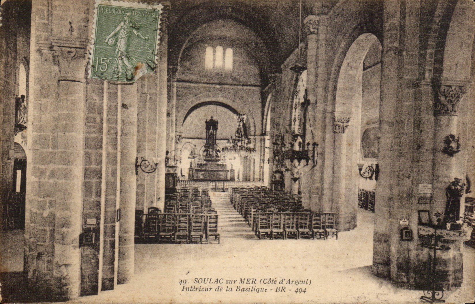 CPA Soulac sur mer Interieur de la basilique