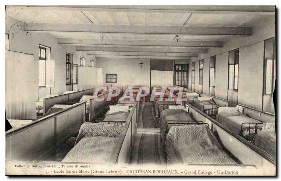 CPA Ecole Sainte marie Cauderan Bordeaux Grand college Un dortoir