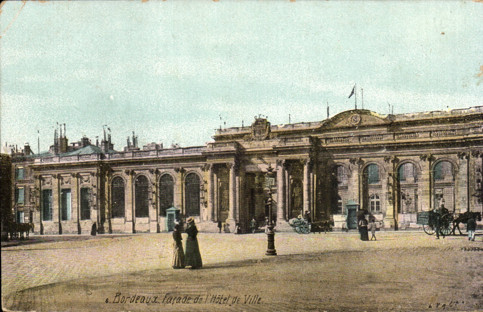 CPA Bordeaux Facade de l'hotel de ville