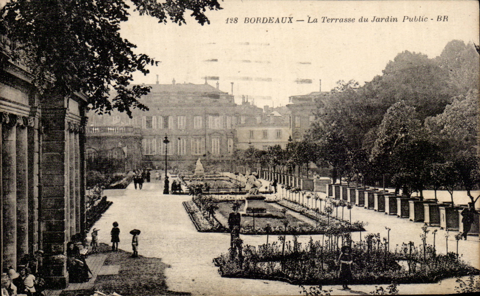 CPA Bordeaux La terrasse du jardin public