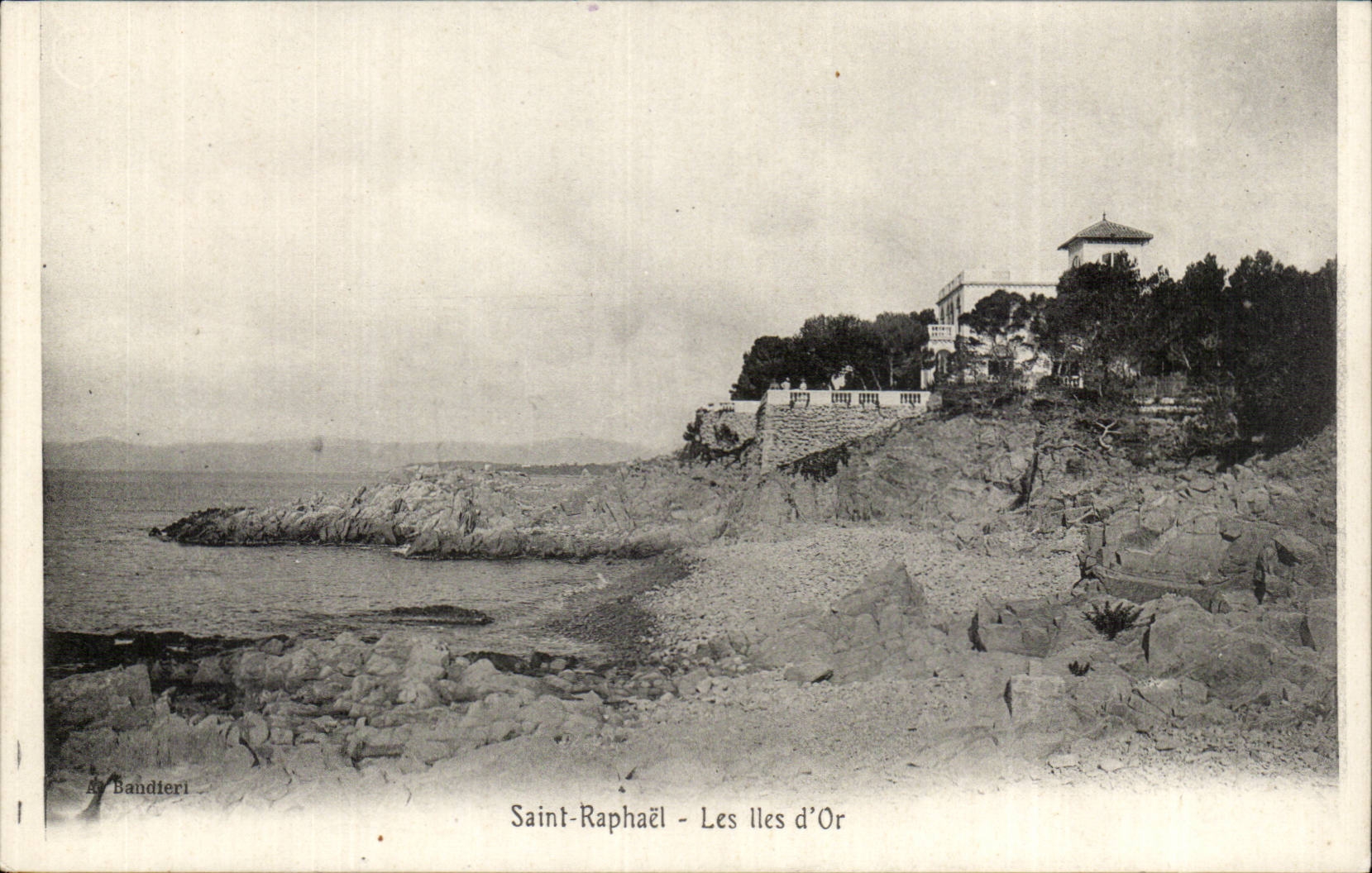 Saint Raphael CPA Les iles d'or