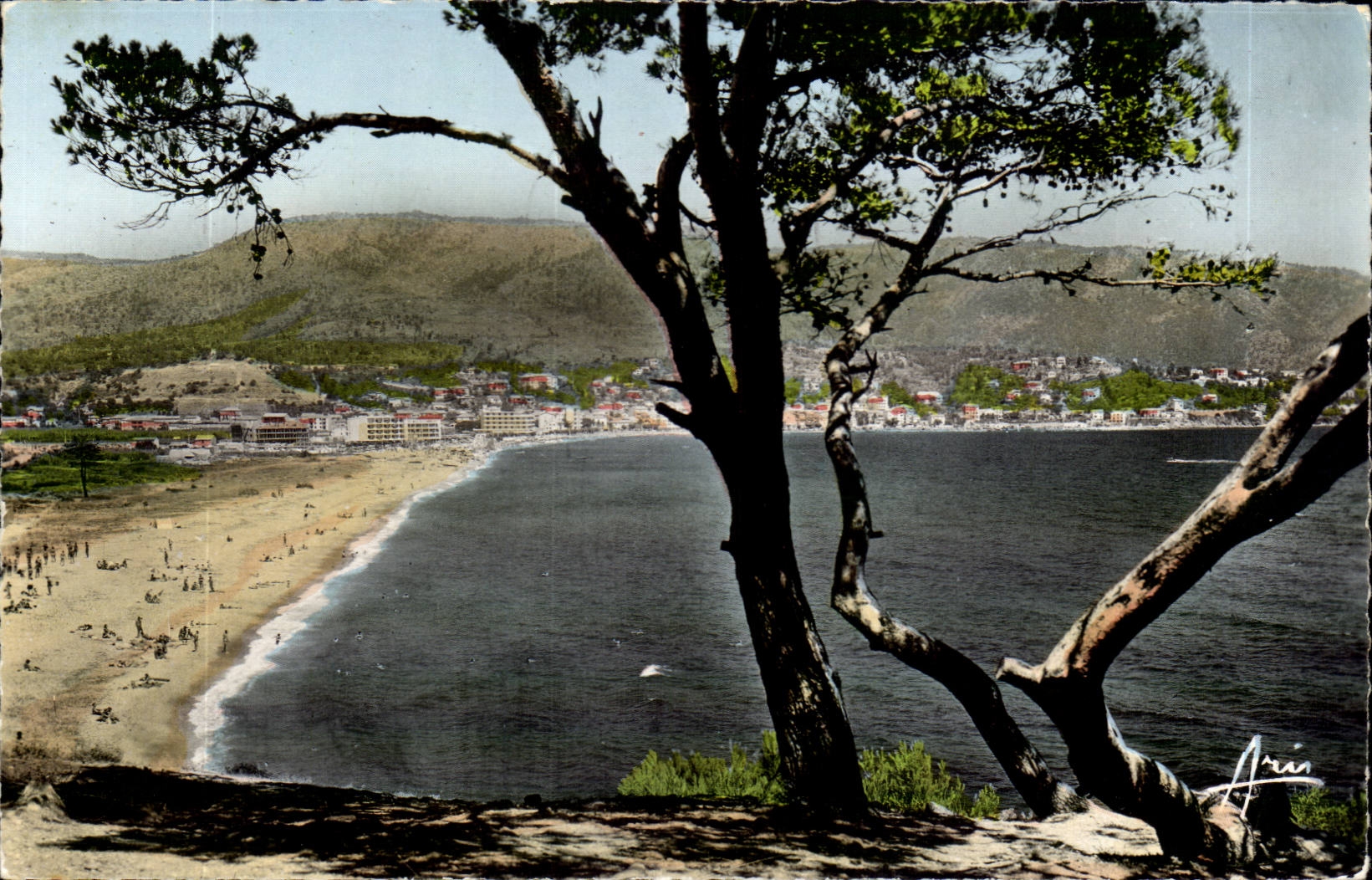 Le Lavandou La faviere CPA La plage