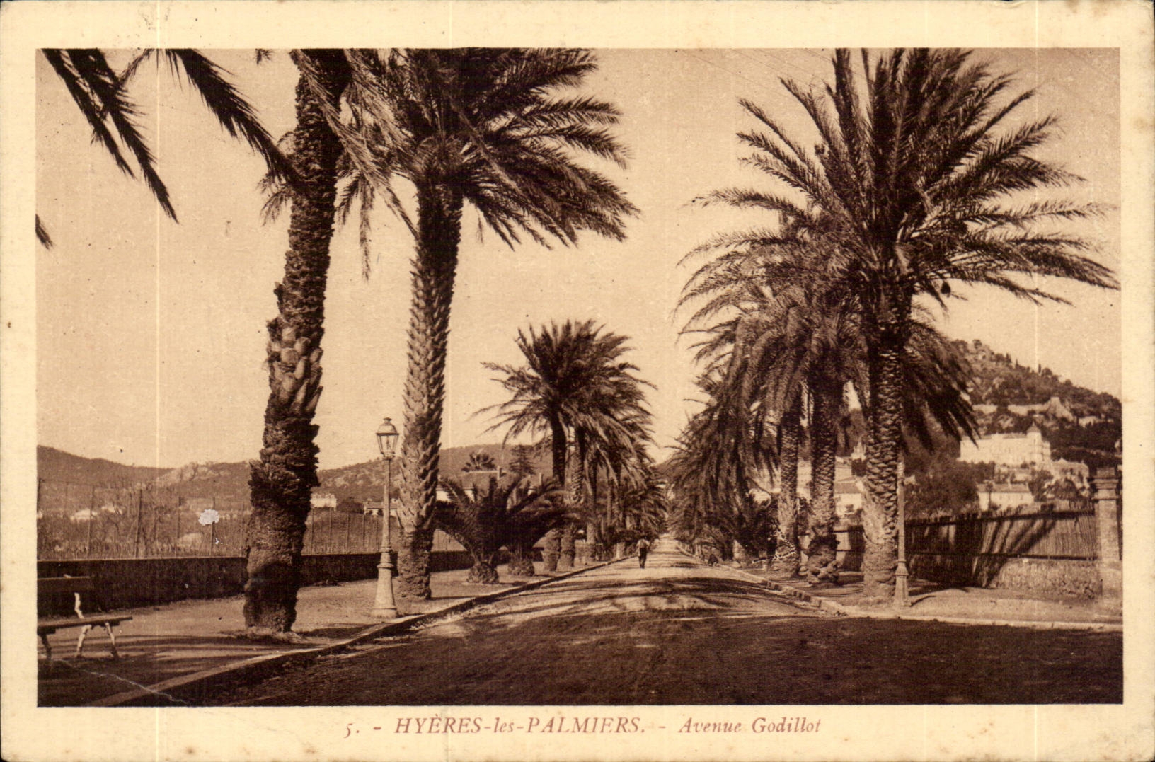 Hyères-les-Palmiers — Avenue Godillot — Edizione Vidal, Hyères