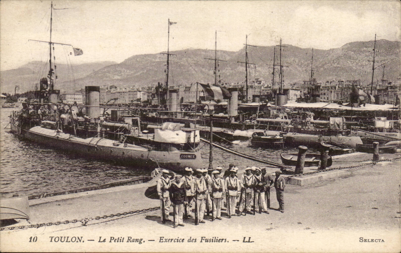 Toulon — Le Petit Rang — Exercice des Fusiliers — Selecta