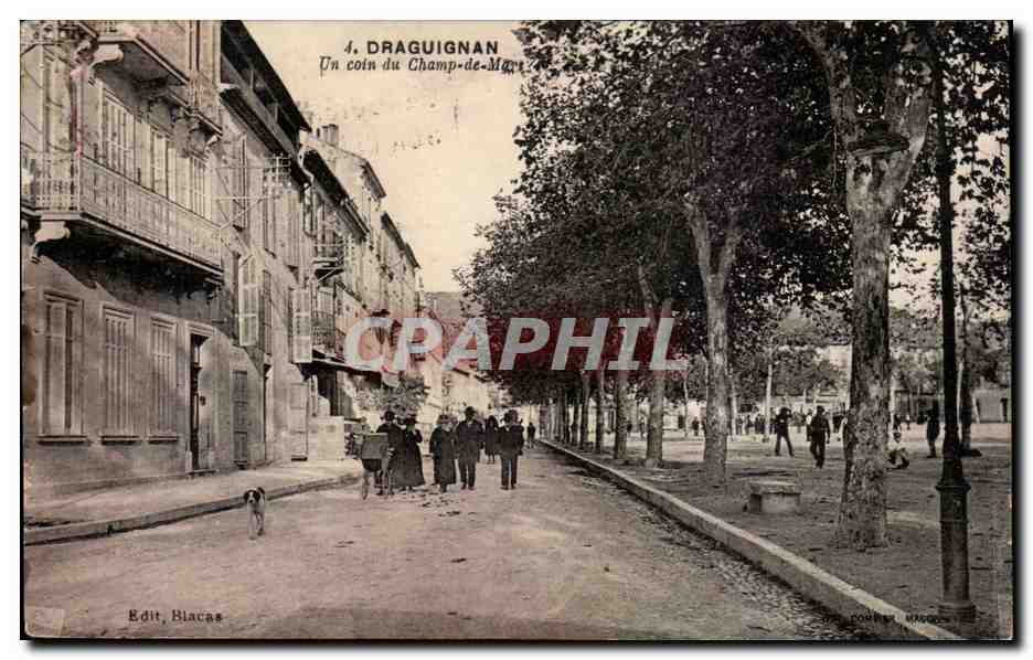 Draguignan CPA Un coin du champ de mars