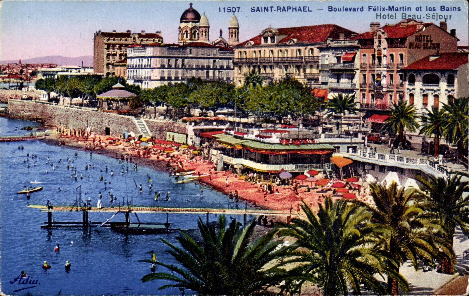 CPA Saint Raphael Boulevard Felix Martin et les Bains