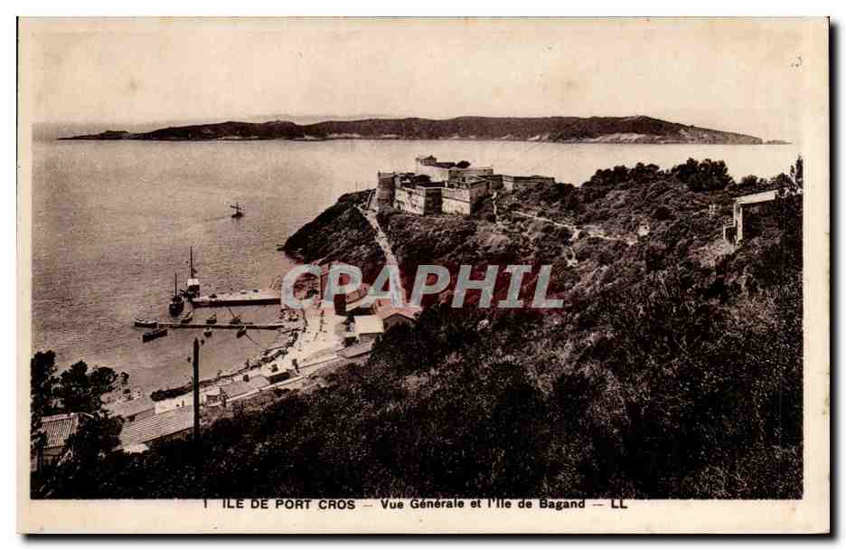 Île de Port Cros — Vue Générale et Île de Bagand — LL