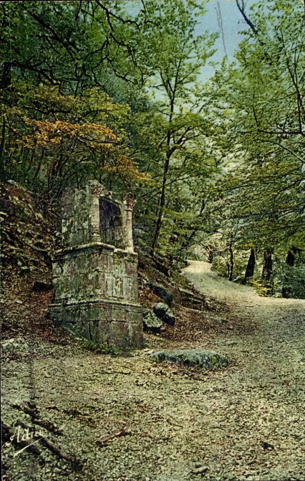 Saint-Maximin-la-Sainte-Baume - Hotellerie et Grotte - St Zacharie - CPA 