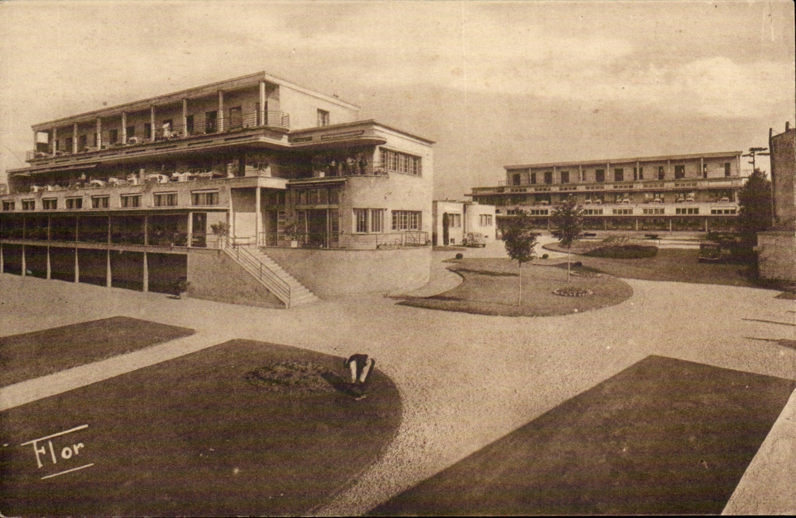 Cité Hospitalière de NIORT (Deux-Sèvres) — Vue d'ensemble de l'Hôpital-Sanatorium — Éditions « Flor » Marneau-Carrière