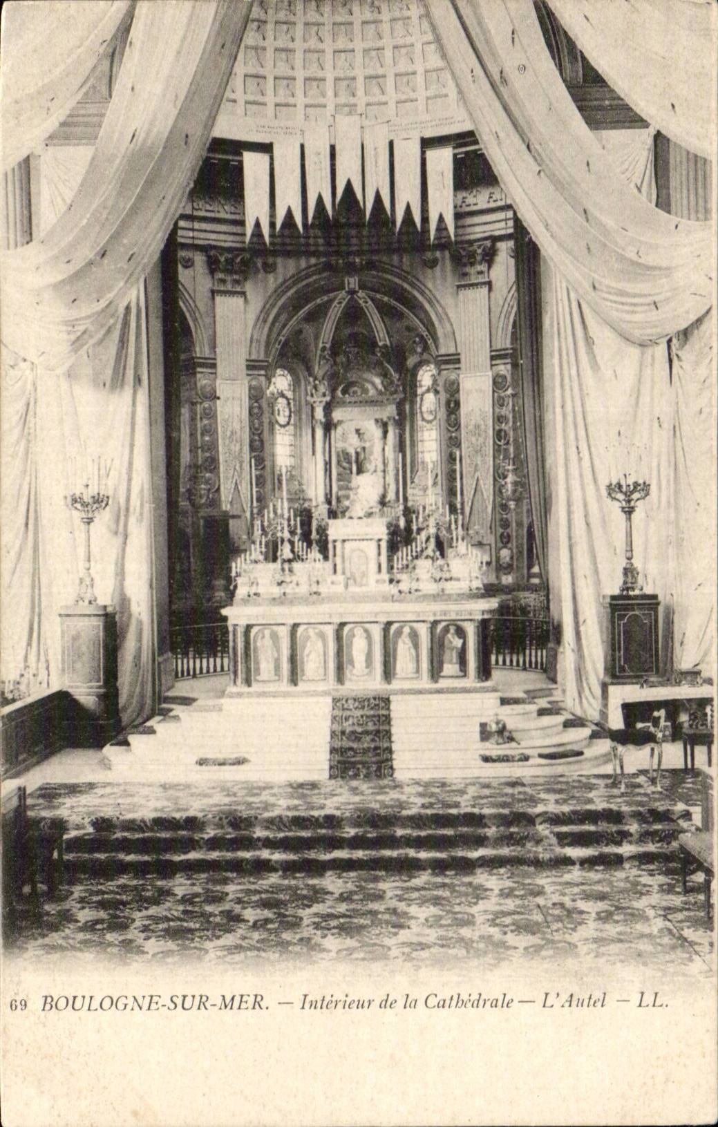 Boulogne-sur-Mer — Intérieur de la Cathédrale — L'Autel — LL. — N° 69