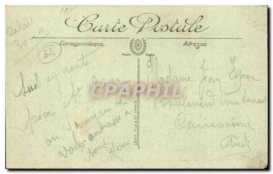 Calais — Le Boulevard International — LL — Reverso