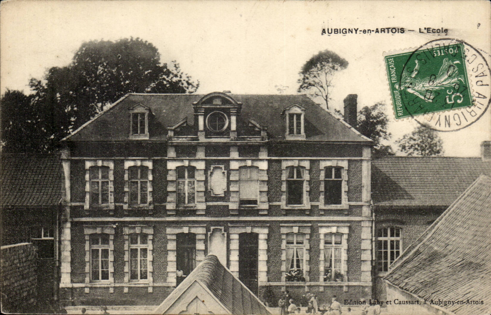 Aubigny en Artois - L'Ecole - CPA 