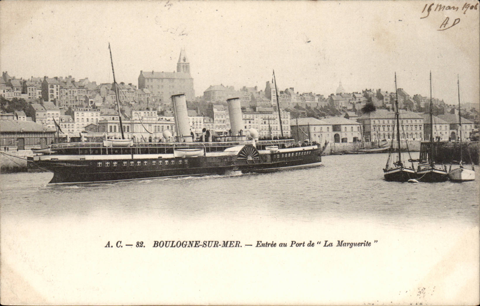 Boulogne-sur-Mer — Einlass in den Hafen "La Marguerite" — A.C. 82